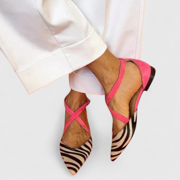 Shoes > Sandals : Tymia | Elegant Sandals in White van Paper Favor
