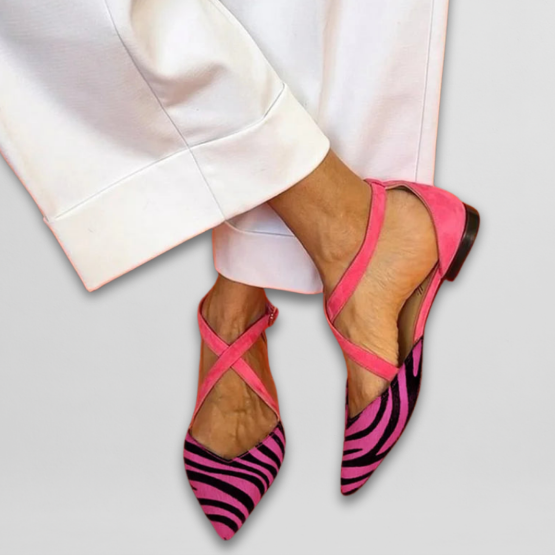 : Fern - Ballet Flats with Straps in Pink van Paper Favor