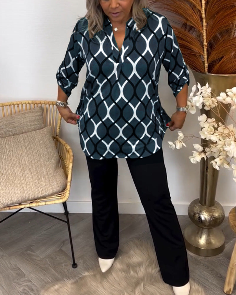 Women's Stylish blouse with graphic print