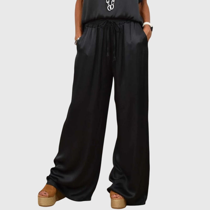 Clothing > Sets : Kayla™ | Elegant Two-Piece Set in van Paper Favor