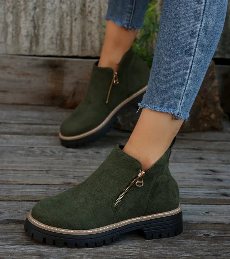 : Alessia - Women's Ankle Boots in Green van Paper Favor