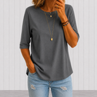 Clothing > T-Shirts : Calvera | Essential Comfort Tee in van DUUWE