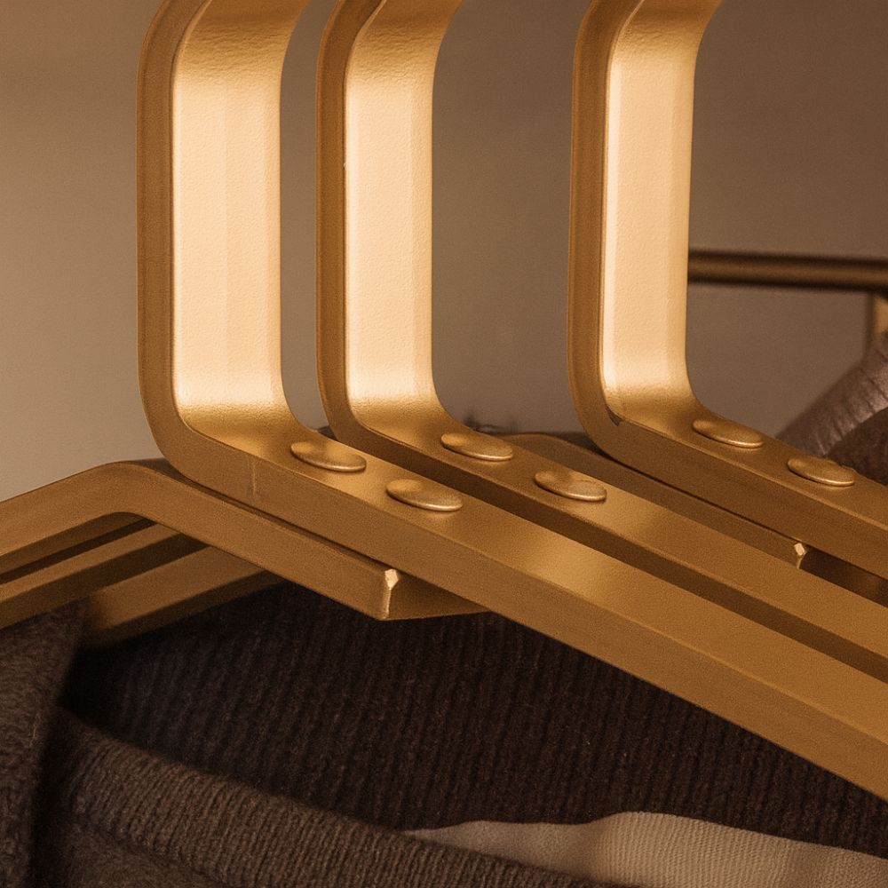 Herrebøjler i Aluminium - Slanke, Skridsikre, Pladsbesparende - - Kleiderbügel