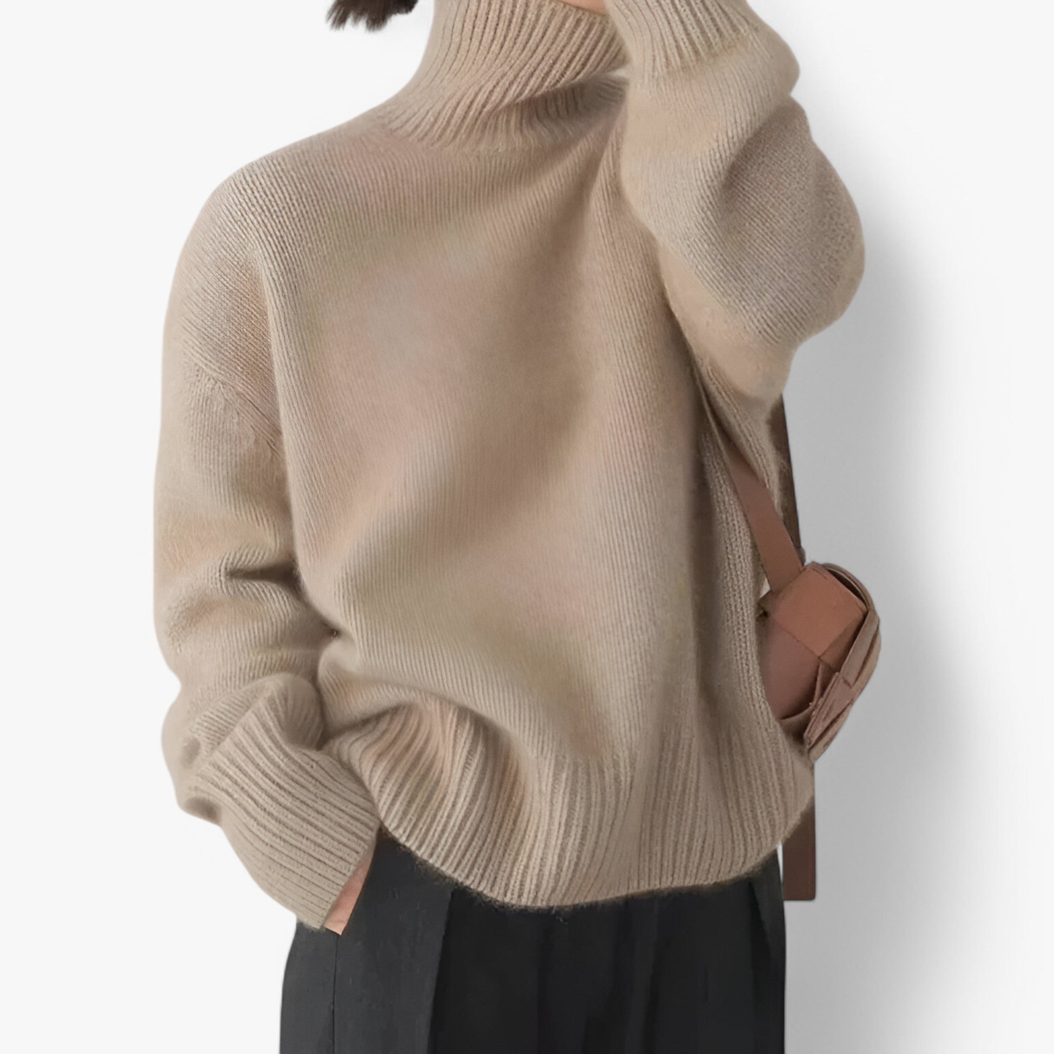 Julia | Cashmere sweater: soft, elegant and timeless