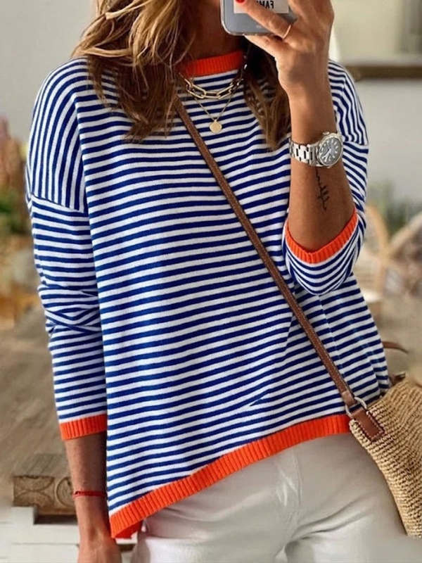 Pull : Sophie - Striped Long Sleeve Top in Blue van Paper Favor