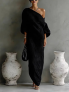 : Nelle™ Elegant Maxi Dress in Black van Paper Favor
