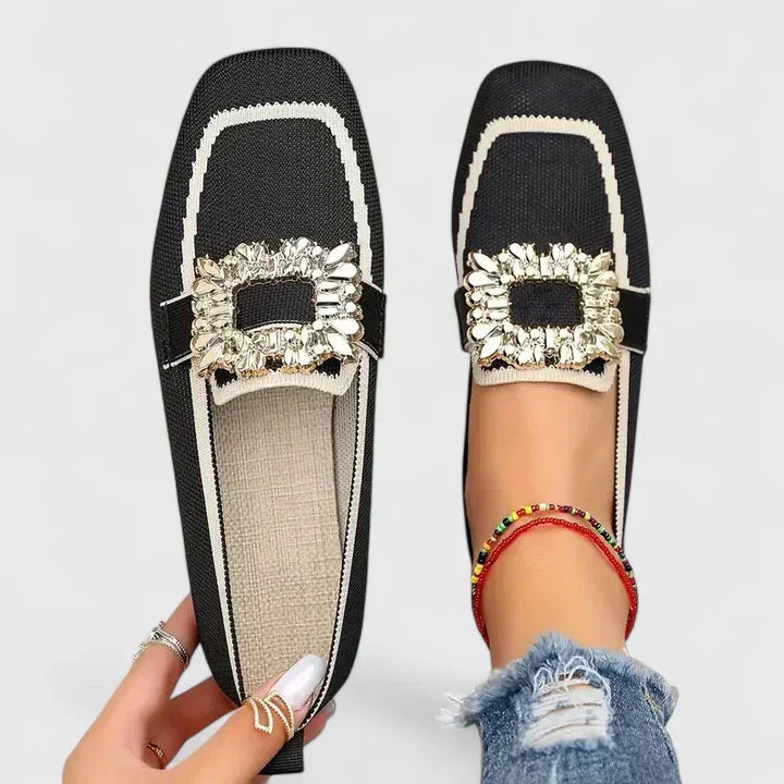 : Maylora - Comfortable Loafers in Black van Paper Favor