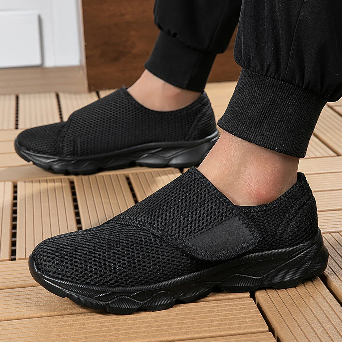 : Anna | Soft Comfortable Orthopedic Shoes in Black van Paper Favor