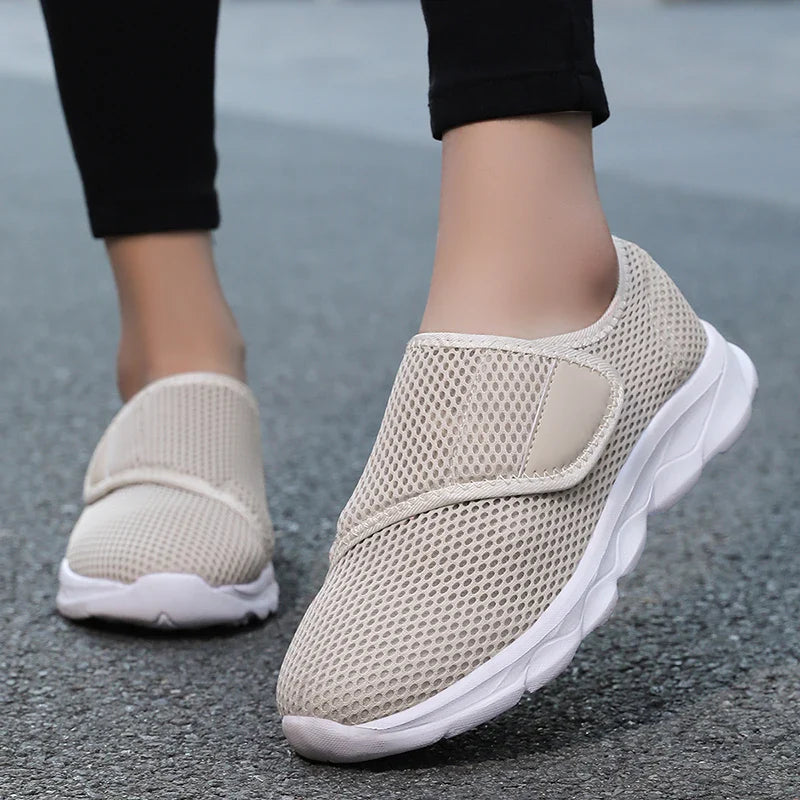 : Anna | Soft Comfortable Orthopedic Shoes in Beige van Paper Favor