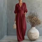 : Risel - Jumpsuit to Feel Comfortable and Polished on Your Day. in Burgundy van Paper Favor