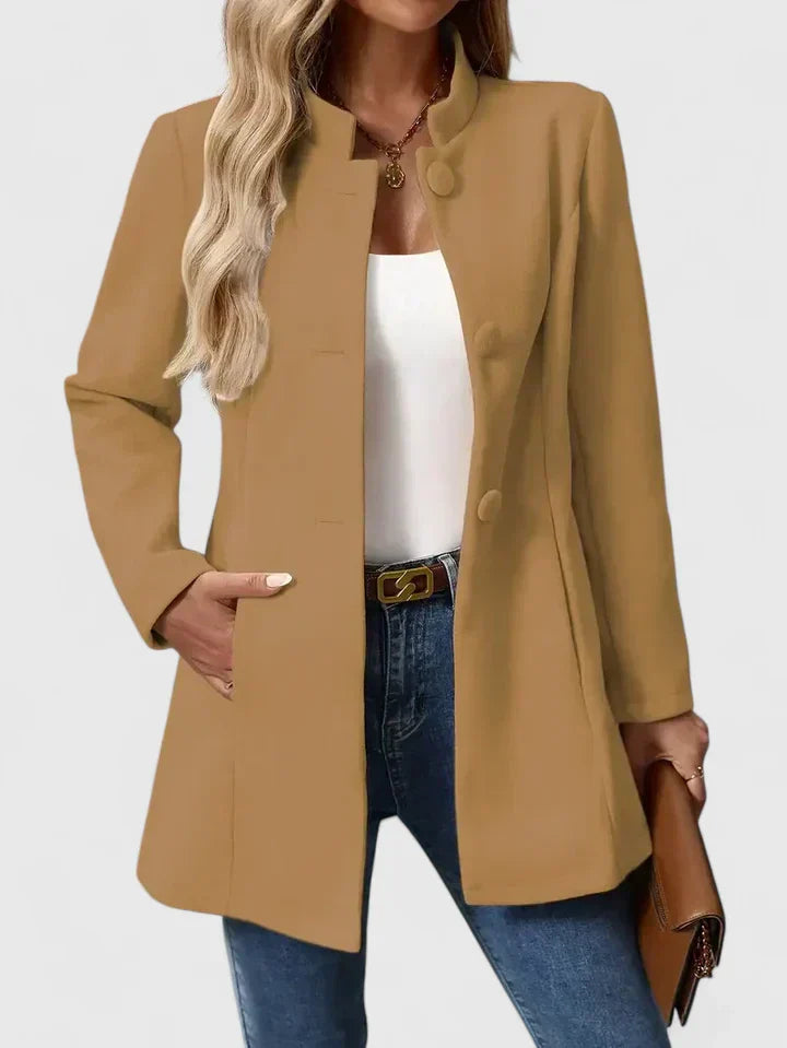 : Carmelyssa - Elegant Jacket in Camel van Paper Favor