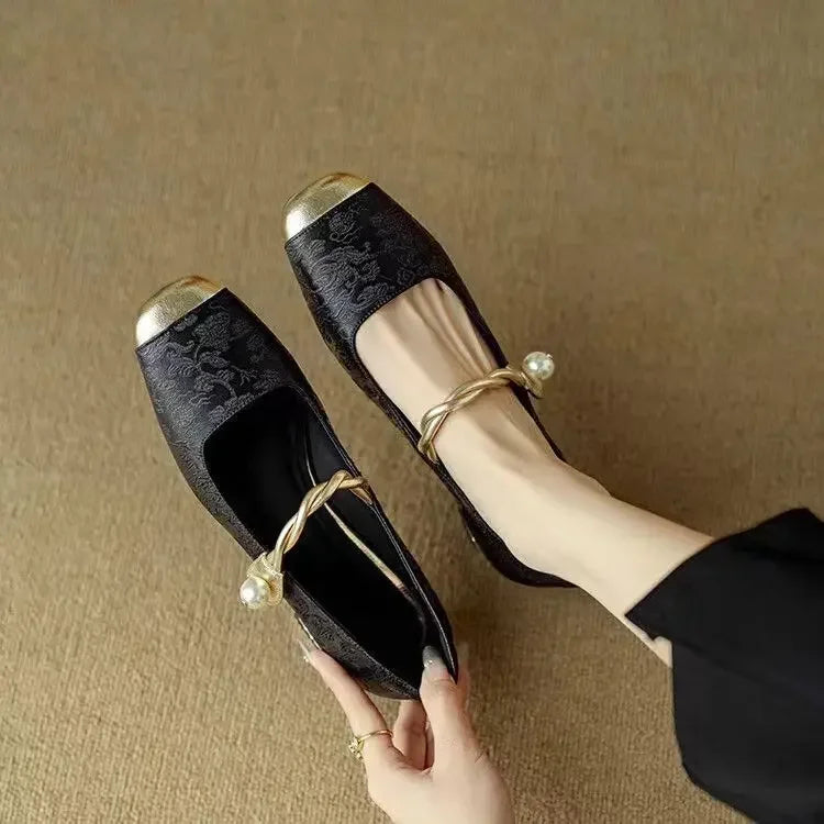 Mestelle Mary Janes - Classic Style, All-Day Comfort