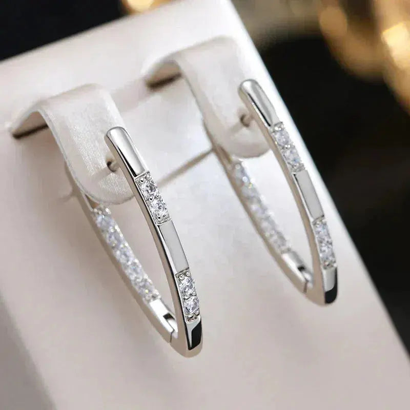 Elegant Zirconia Stone Earrings for a Sophisticated, Sparkling Look